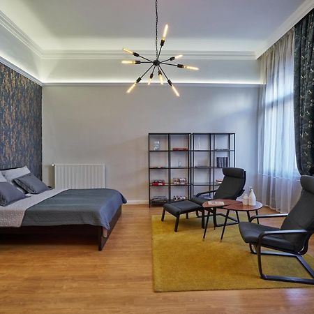 Nanirol Apartment At Gellert Bath Budapest Kültér fotó