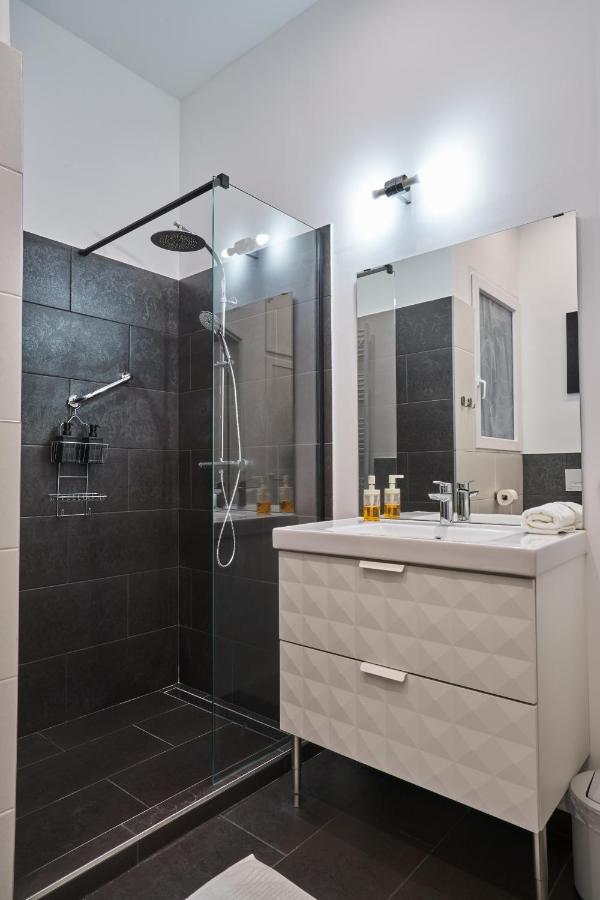 Nanirol Apartment At Gellert Bath Budapest Kültér fotó