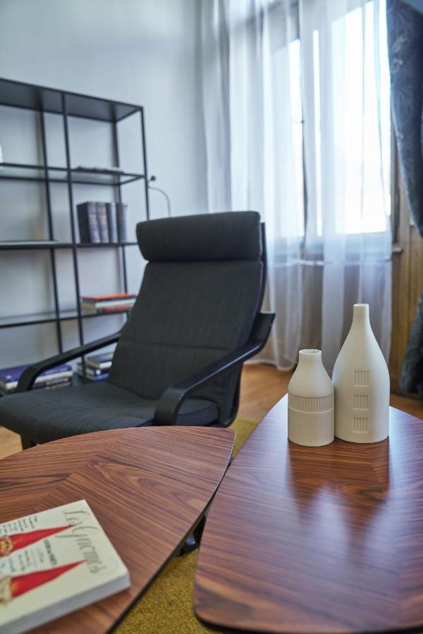 Nanirol Apartment At Gellert Bath Budapest Kültér fotó